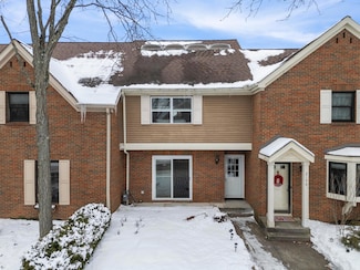 2202 Sandston Rd, Columbus, OH 43220