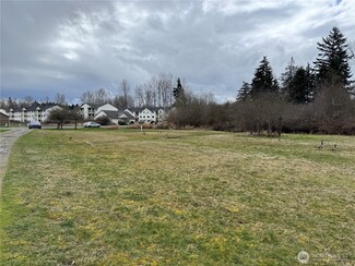 803 112th St E, Tacoma, WA 98445