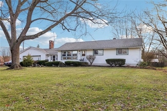 16107 Moseley Rd, Madison, OH 44057