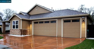 225 Haehl Creek Ct, Willits, CA 95490