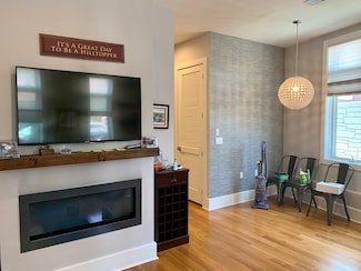5 Mohawk St Unit 1, Boston, MA 02127