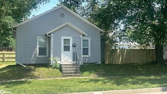508 S 3rd St, Oskaloosa, IA 52577