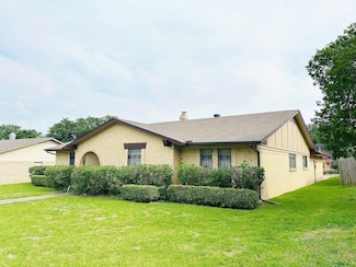 2910 Portsmouth Dr, Mesquite, TX 75149