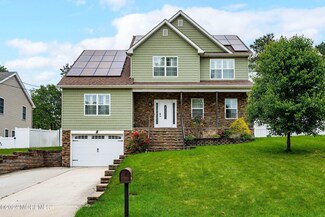 249 Schooner Rd, Stafford Township, NJ 08050