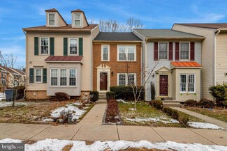 8443 Canyon Oak Dr, Springfield, VA 22153