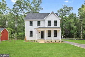 22121 Saint Louis Rd, Middleburg, VA 20117