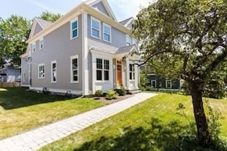 9 Ridgeway Ave, Needham, MA 02492