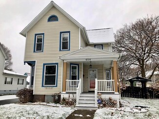 454 Beecher St, Elmira, NY 14904