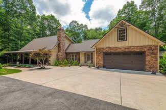 3411 Sourwood Ln, Signal Mountain, TN 37377