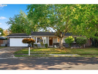 1719 SW 5th St, Gresham, OR 97080