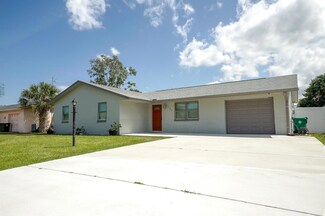 184 SW Grove Ave, Port Saint Lucie, FL 34983
