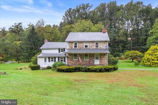 764 Toad Valley Rd, Glen Rock, PA 17327