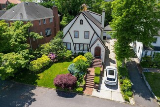 37-22 223rd St, Bayside, NY 11361