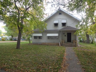 204 S Norman St, Ivanhoe, MN 56142