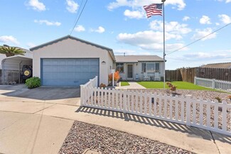 4709 Mount Almagosa Dr, San Diego, CA 92111
