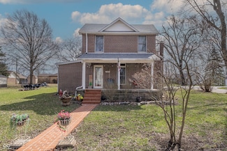 241 S Walnut St, Jamestown, IN 46147