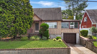 142 Craig Ave, Staten Island, NY 10307