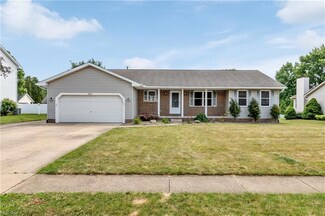 813 Tamwood Dr, Canal Fulton, OH 44614