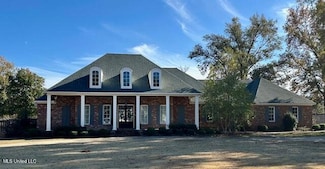 312 Westover Dr, Clarksdale, MS 38614
