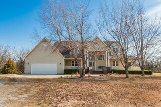 7200 Creekview St, Clearwater, KS 67026