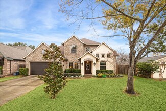 14118 Woodthorpe Ln, Houston, TX 77079