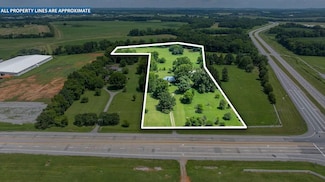 2450 Pembroke Rd, Hopkinsville, KY 42240