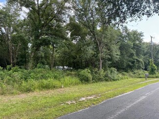 4052 E Sanders St, Inverness, FL 34453