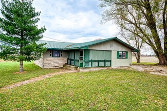 18004 N 2180th St, Marshall, IL 62441