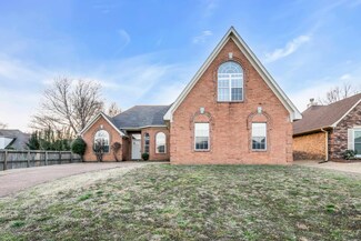 1375 Siskin Dr, Cordova, TN 38016