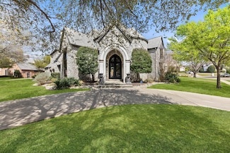 5613 Versailles Ct, Colleyville, TX 76034