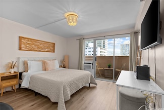 2450 Prince Edward St Unit 1006A, Honolulu, HI 96815