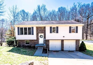 24 Lynmar Dr, Pittsburgh, PA 15209
