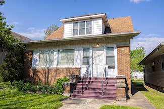 523 Wilcox St, Joliet, IL 60435