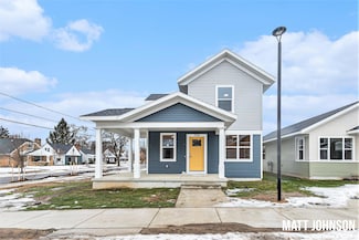 2120 Willard Ave SE, Grand Rapids, MI 49507