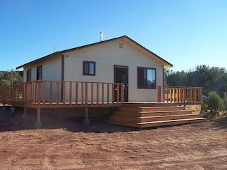 146 W Lewis Ave, Ash Fork, AZ 86320
