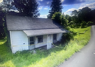 1518 Johnson Ave, Pleasant Valley, WV 26554