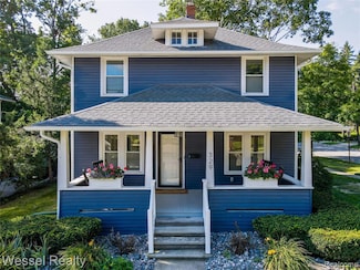 329 W Saint Clair St, Romeo, MI 48065