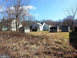 6006 Pocol Dr, Clifton, VA 20124