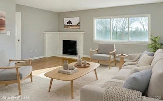 372 Monticello Dr Unit 372, Branford, CT 06405