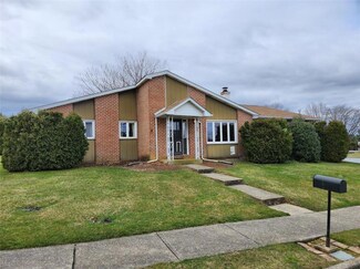 1760 Michael Dr, Whitehall, PA 18052