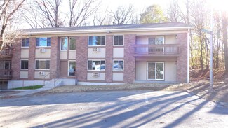 3 Woods End Cir Unit J, Peekskill, NY 10566
