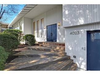 4023 SW Jerald Ct, Portland, OR 97221