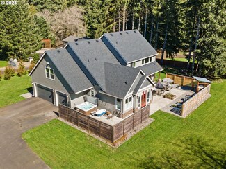 15315 NW 21st Ave, Vancouver, WA 98685