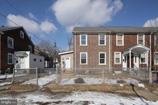 1039 Niagara Rd, Camden, NJ 08104