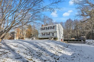 10 Taryn Rd, Derry, NH 03038