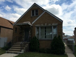 7411 W 57th Place, Summit Argo, IL 60501