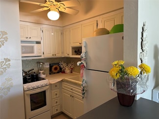 851 Atlantic Shores Blvd Unit 118, Hallandale Beach, FL 33009