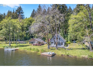 71410 Northshore Dr, Clatskanie, OR 97016