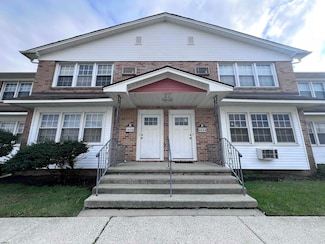705 N Dudley Ave, Ventnor City, NJ 08406