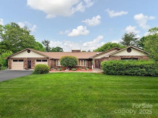 218 Brown Rd, Hendersonville, NC 28791